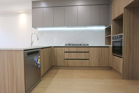 Photo of property in 13b King Richard Place, Browns Bay, Auckland, 0630