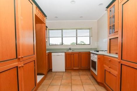 Photo of property in 22 Knightsbridge Place, Dinsdale, Hamilton, 3204