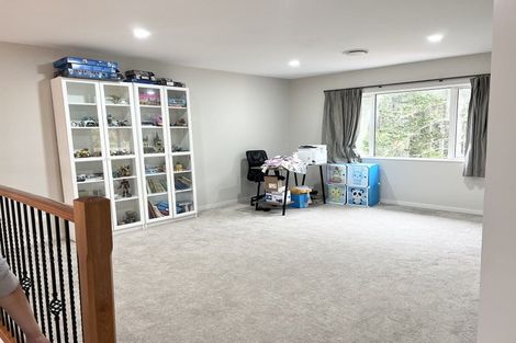 Photo of property in 68 Harrowglen Drive, Northcross, Auckland, 0630
