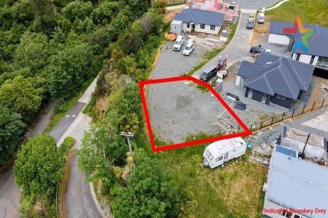 Photo of property in 7 Nikau Lane, Timberlea, Upper Hutt, 5018