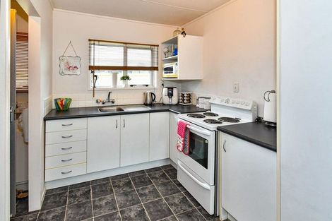 Photo of property in 3/50 Kenderdine Road, Papatoetoe, Auckland, 2025