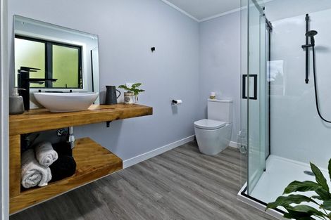 Photo of property in 125 Solar Road, Glen Eden, Auckland, 0602