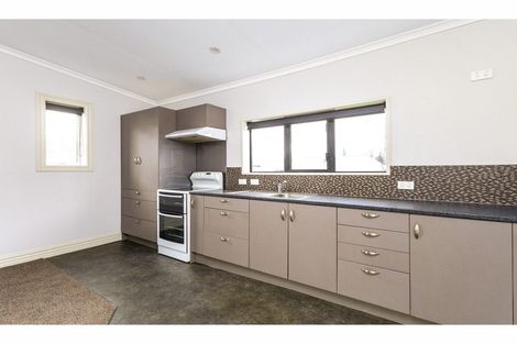 Photo of property in 14 Raymond Street, West End, Timaru, 7910