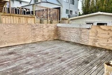 Photo of property in 1/7 Pomelo Road, Te Atatu South, Auckland, 0610