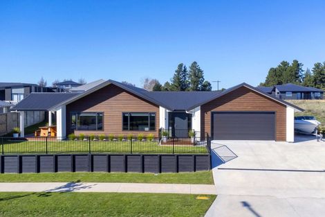 Photo of property in 178 Harakeke Drive, Wharewaka, Taupo, 3330