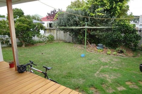 Photo of property in 809 Queen Sh25 Street, Thames, 3500