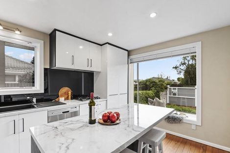 Photo of property in 11 Jarrow Place, Halswell, Christchurch, 8025