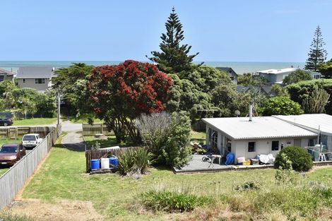 Photo of property in 56 Rodney Avenue, Te Horo Beach, Otaki, 5581