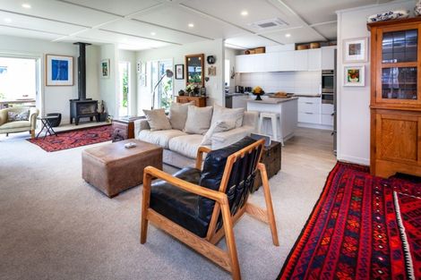 Photo of property in 107 Riverview Road, Whangamata, 3620