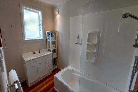 Photo of property in 99 Parkvale Road, Karori, Wellington, 6012