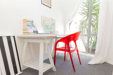 Photo of property in 2/280 Memorial Avenue, Burnside, Christchurch, 8053