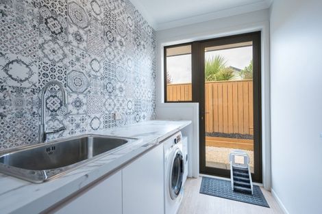 Photo of property in 12 Koi Crescent, Mapua, 7005