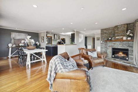 Photo of property in 45 Harvey Street, Waipahihi, Taupo, 3330