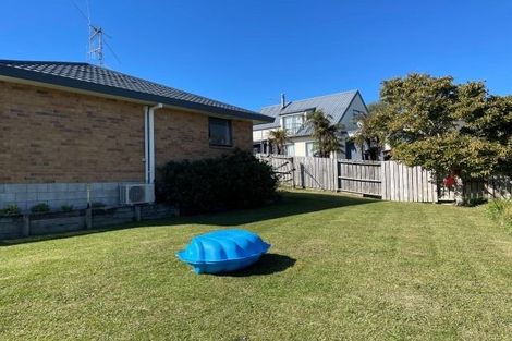 Photo of property in 22 Oteki Park Drive, Welcome Bay, Tauranga, 3112