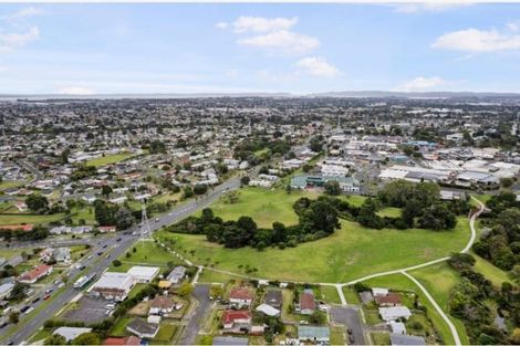 Photo of property in 10 Cosmo Place, Otara, Auckland, 2023