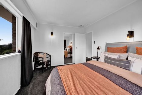 Photo of property in 20 Truby King Street, Merrilands, New Plymouth, 4312