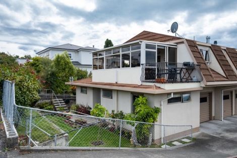Photo of property in 1/9 Colenso Avenue, Hospital Hill, Napier, 4110