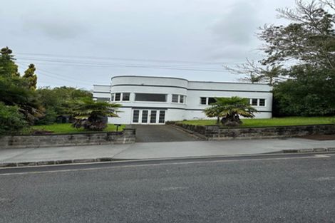 Photo of property in 11 Otahuri Crescent, Greenlane, Auckland, 1051