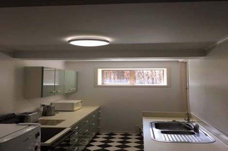 Photo of property in 28 Harvey Street, Waipahihi, Taupo, 3330