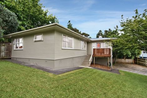 Photo of property in 16 Mariana Place, Glen Eden, Auckland, 0602