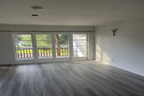 Photo of property in 20 Chilcott Road, Henderson, Auckland, 0612