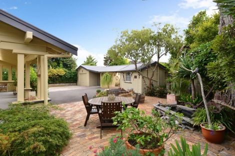 Photo of property in 1 Oakley Avenue, Claudelands, Hamilton, 3214