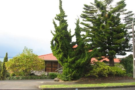 Photo of property in 57 Haseler Crescent, Howick, Auckland, 2014