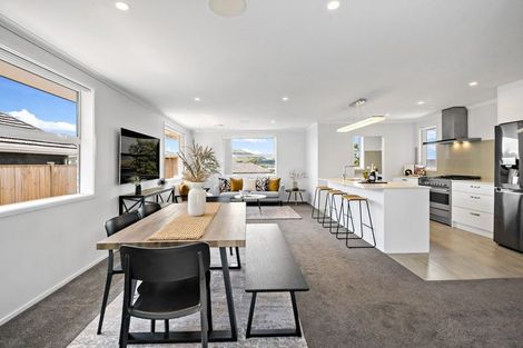 Photo of property in 15 Bellenden Crescent, Pokeno, 2402