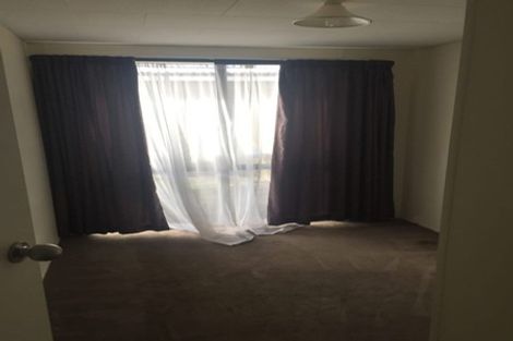 Photo of property in 71 Heathdale Crescent, Papakura, 2110