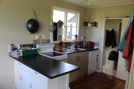 Photo of property in 8 Lennox Street, Winchester, 7985