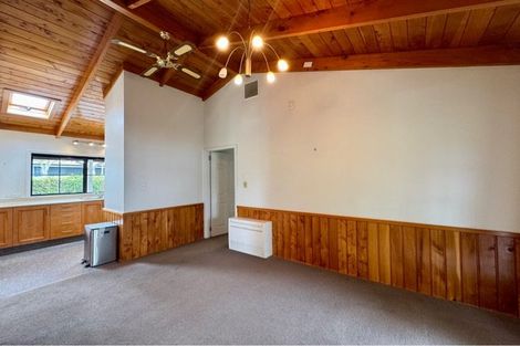 Photo of property in 16 Esther Street, Martinborough, 5711