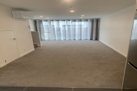 Photo of property in 44 John Street, Stokes Valley, Lower Hutt, 5019