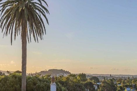 Photo of property in 3/1 Rahiri Road, Mount Eden, Auckland, 1024