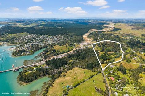 Photo of property in 266 Duck Creek Road, Stillwater, Silverdale, 0993