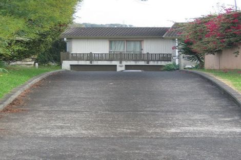 Photo of property in 19a Te Anau Place, Pakuranga Heights, Auckland, 2010