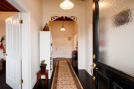 Photo of property in 11 Limbrick Street, Terrace End, Palmerston North, 4410