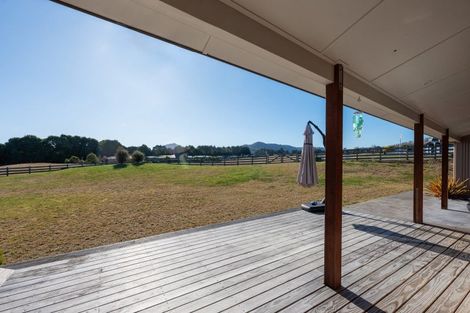 Photo of property in 500 Kinloch Road, Kinloch, Taupo, 3377