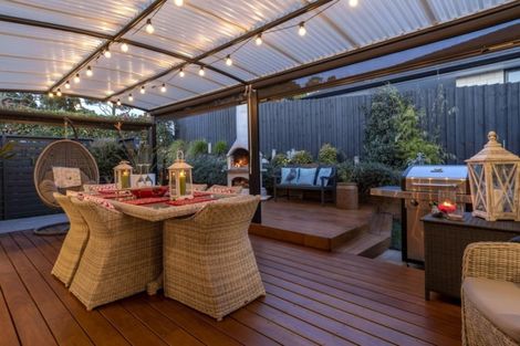 Photo of property in 1 Gumtree Lane, Omokoroa, 3114