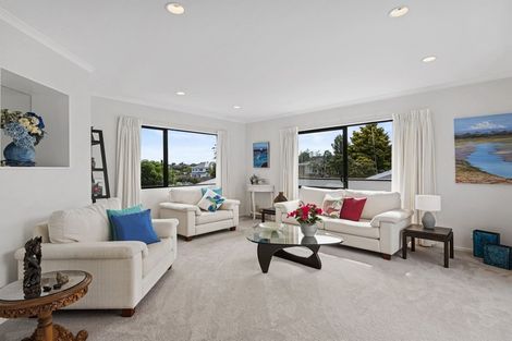 Photo of property in 2/29 Stanley Avenue, Milford, Auckland, 0620