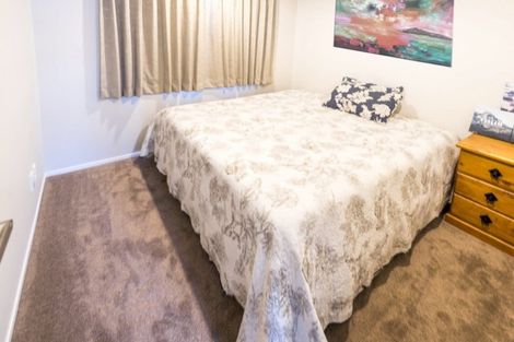 Photo of property in 10 Veneta Close, Flat Bush, Auckland, 2019
