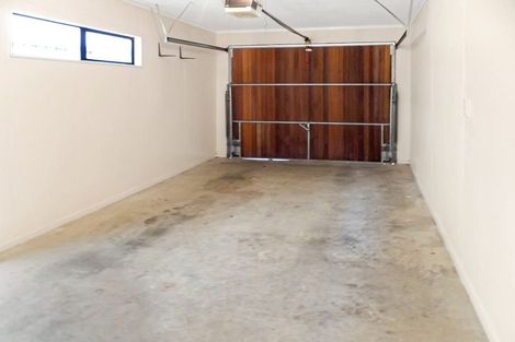 Photo of property in 3a Peter Button Place, Johnsonville, Wellington, 6037