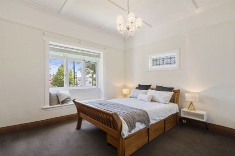 Photo of property in 1/62 Beresford Street, Bayswater, Auckland, 0622