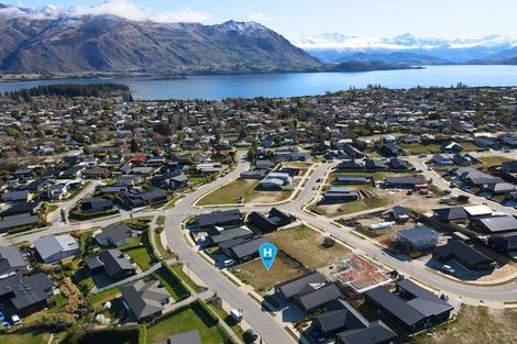 Photo of property in 66 Kirimoko Crescent, Wanaka, 9305