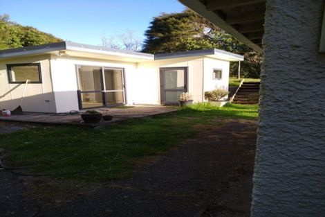 Photo of property in 21 Tiromoana Road, Raumati South, Paraparaumu, 5032