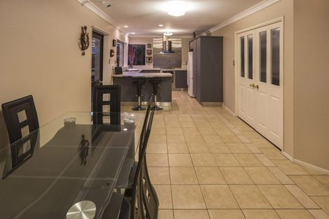 Photo of property in 1/38 Ambleside Drive, Northpark, Auckland, 2013