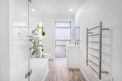 Photo of property in 39 Ruapehu Street, Paraparaumu, 5032