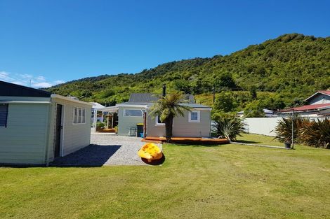 Photo of property in 162 Ward Street, Cobden, Greymouth, 7802