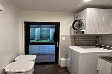 Photo of property in 8 Countess Close, Maupuia, Wellington, 6022