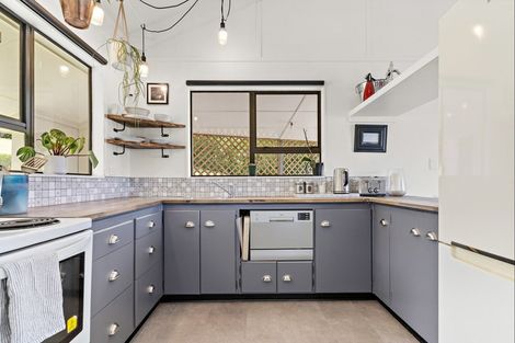 Photo of property in 11a Watt Street, Featherston, 5710