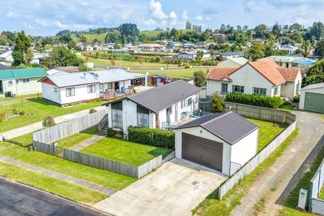 Photo of property in 1 Myrtle Grove, Putaruru, 3411